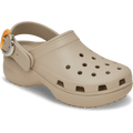 Classic Platform Dipped Buckle Clog