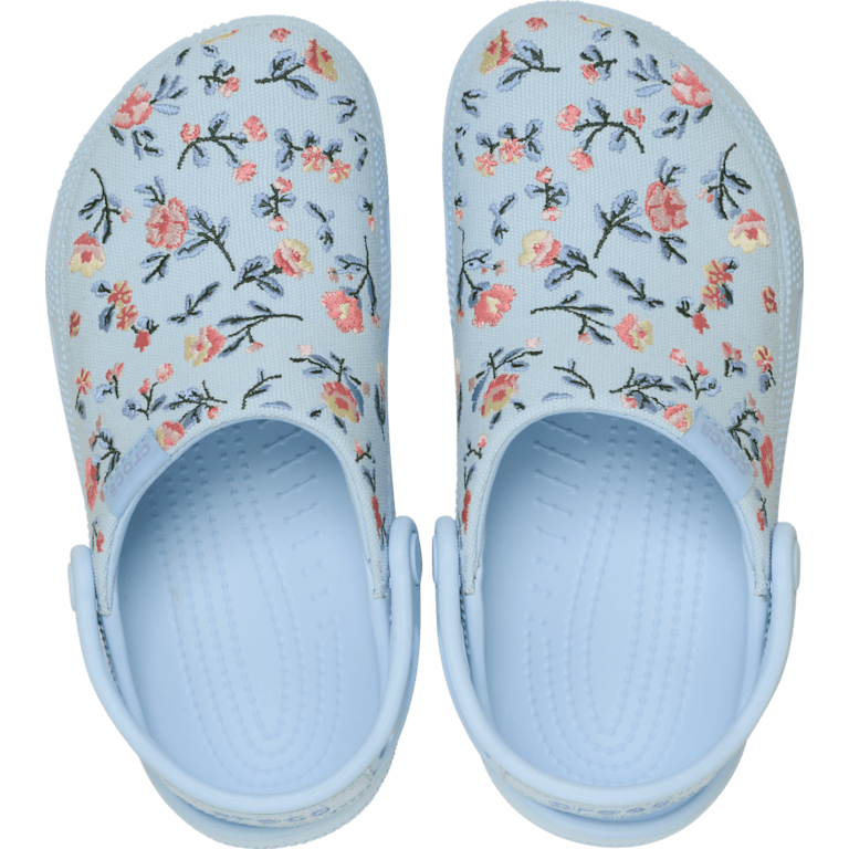 Classic Crafted Floral Clog